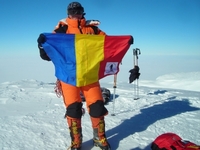 Prima alpinista care a terminat circuitul Seven Volcanoes